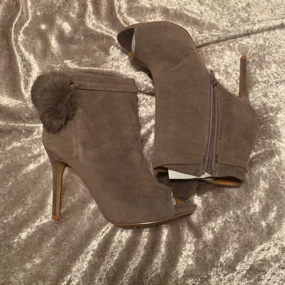 Open Toe Bootie Boots - Picture 7 of 16